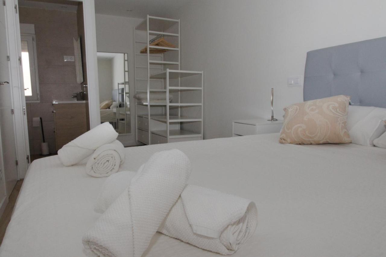 Moderno,Tranquilo, Entrada Autonoma Y Facil Aparcamiento. Apartman Madrid Kültér fotó