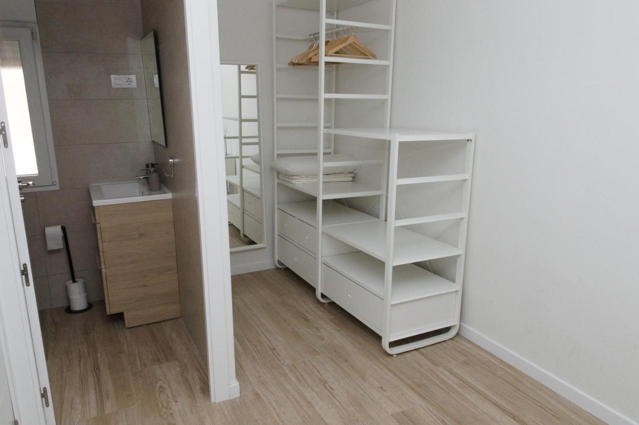 Moderno,Tranquilo, Entrada Autonoma Y Facil Aparcamiento. Apartman Madrid Kültér fotó
